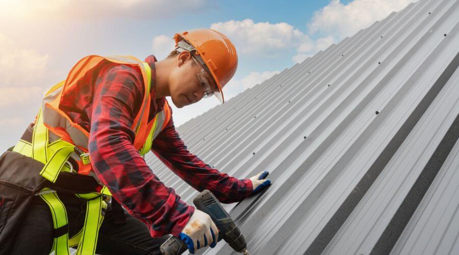 Professional Flat Roofing Installation in Chatham, MI